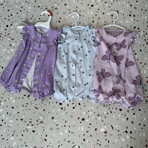 Carter’s Romper Bundle - Picture 1 of 1